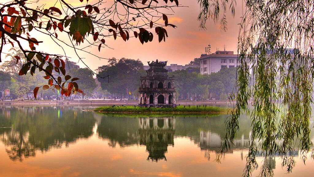 Hà nội những năm 2012, những bước chân vào đời